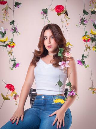 Ensaios Internos de Vitória Melo