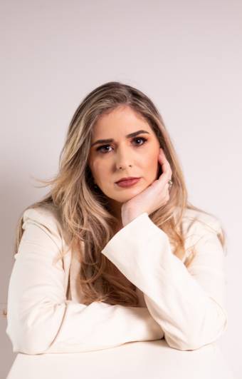 PROFISSIONAL de JÚLIA LANNA - NUTRICIONISTA