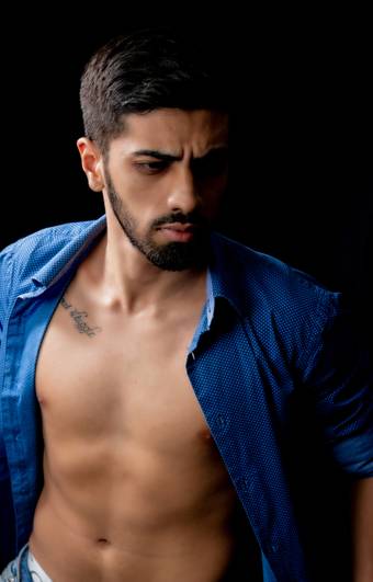 ESTÚDIO  de Guilherme Uriel