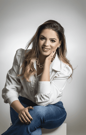 POSICIONAMENTO DE IMAGEM de Danielle - Corretora