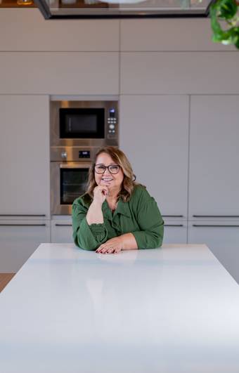 Retratos Profissionais de Katia Justo | Artesã Mesa Posta