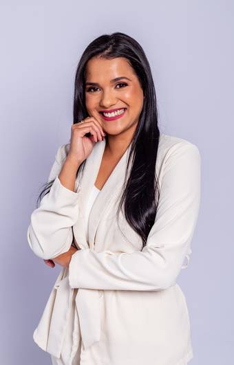 Retratos Profissionais de Larissa Reis | Advogada de Direito Digital