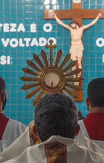 Fotos Liturgicas de Missa Jovem da Capela da Santa Cruz - Natal/RN