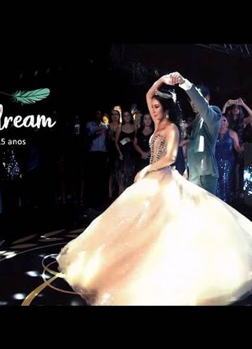 Aniversários de MY DREAM - Laura 15 anos