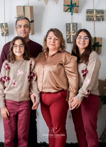 Sessão Especial de Natal de Laços de Família - Olga, Bruno, Mariana e Lúcia