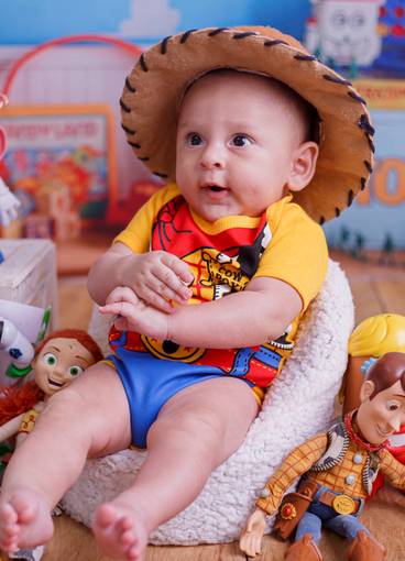 Ensaios temáticos de Joaquim 4 meses 