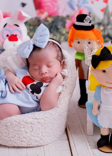 Newborn menina de Alice 11 dias