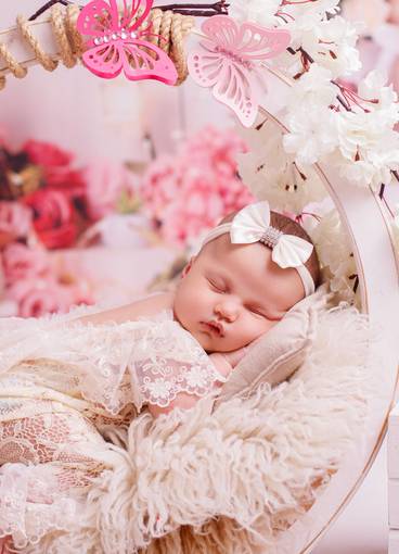 Newborn menina de Mavie 29 dias 