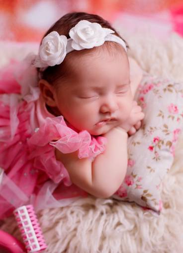 Newborn menina de Antonella  23 dias