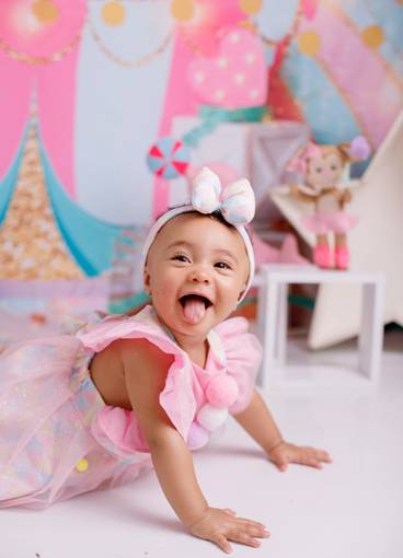 Acompanhamento mensal de Isis Circo 