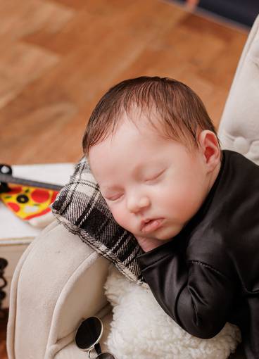 Newborn menino de Miguel 