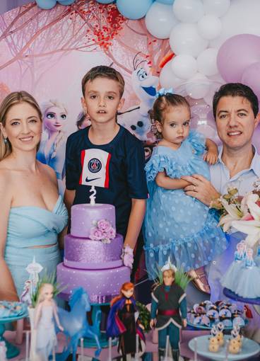 Infantil de Antonella e João Paulo festa