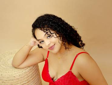 Gestante de Sara - A espera de Isis