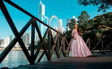 Descubra Cenários Encantadores para seu Ensaio de 15 Anos em Balneário Camboriú, SC