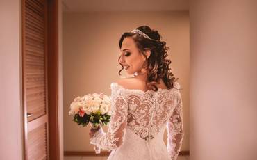 Pura inspiração de penteados solto para as noivas de plantão.