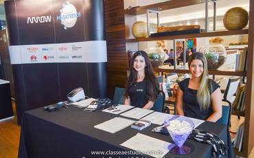 Precisa de promotores para o seu evento corporativo, chama a Classe A Agency para te ajudar