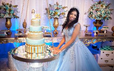 Hoje mais uma noite de sonhos se realiza