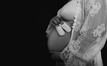 Um amor mais forte que tudo, mais obstinado que tudo, mais duradouro que tudo, é somente o amor de mãe