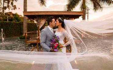 Como transmitir seu casamento ao vivo 