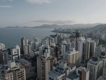 Para Empresas de Dimas Construções - Lançamento do D/Yard Home Desing