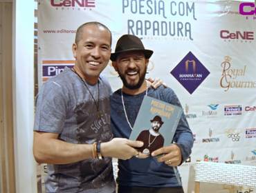Vídeos institucionais  de EDITORA CENE | LANÇAMENTO LIVRO “POESIA COM RAPADURA” DE BRAULIO BESSA