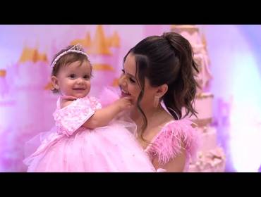 1 aninho de 1 aninho Antonella