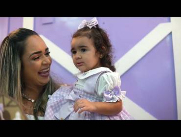 2 anos de 2 anos da Isabela