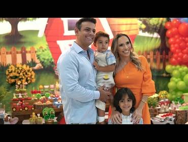 2 anos de 2 Anos do Antônio