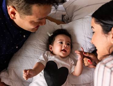 Retratos de  Família de Primeiros meses da Emilly - Família Yoshikawa 