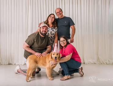 Estúdio Pet de Ensaio Atemporal em Família - Mel