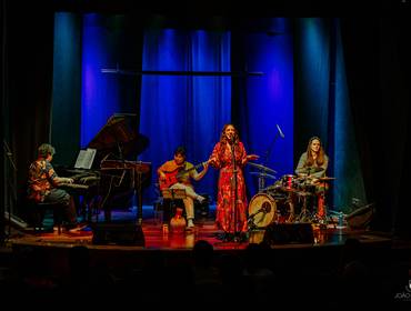 Shows de João e Maria Trio & Marina Madi