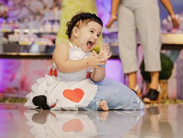 Festa Infantil de Alice 1 ano