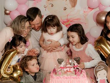 Aniversários de Lauren e Julia