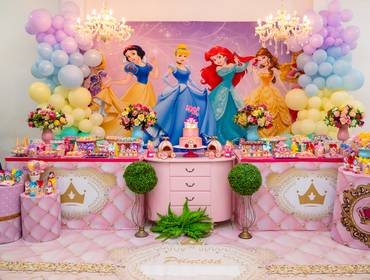 MENINAS de Princesas - Maria 4 Anos