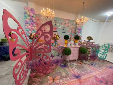 MENINAS de Borboletas - Larissa 