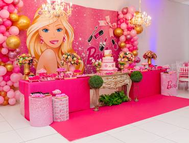 MENINAS de Barbie - 7 Anos da Aurora