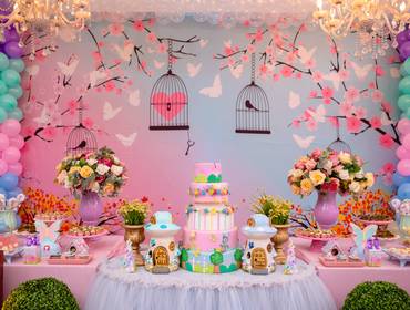 MENINAS de Jardim das Borboletas