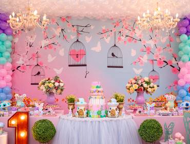 MENINAS de Jardim das Borboletas