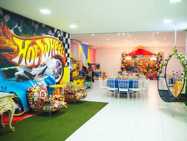 MENINOS de HotWheels 