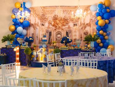 MENINOS de Realeza Azul