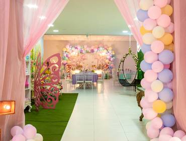 MENINAS de Jardim das Borboletas