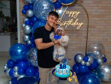 Aniversário de 18 anos do Brian