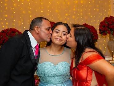 Aniversário de 15 anos da Bella
