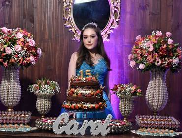 15 Anos de Carolina Thomas Rosback