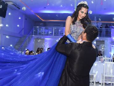 15 Anos de 15 Anos Jennifer 