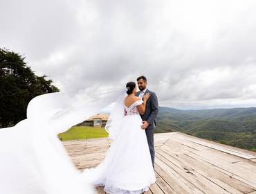 Pós-Casamento de Pós-Wedding em Ouro Preto:  Luiza e Alfredo no Vila Relicário