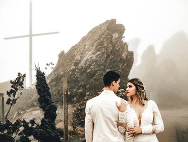 Pós-Casamento de Pós-Wedding na Serra da Piedade: O Ensaio Épico de Izabella e Israel