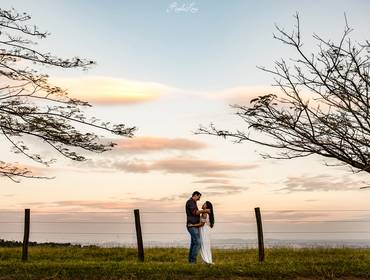 In Love de Graziele e Devair