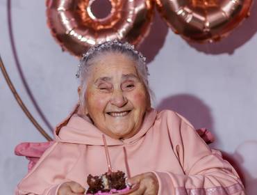ANIVERSÁRIO ADULTO de OVIDIA FEZ 86 ANOS