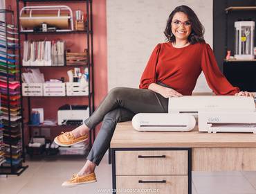 PROFISSÕES de PAPER DESIGNER - NILMARA QUINTELA